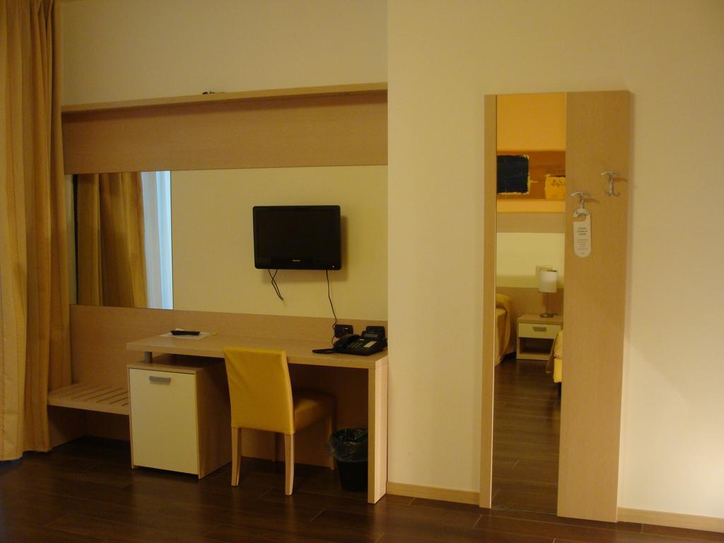 Groane Hotel Residence Cesano Maderno Exterior foto